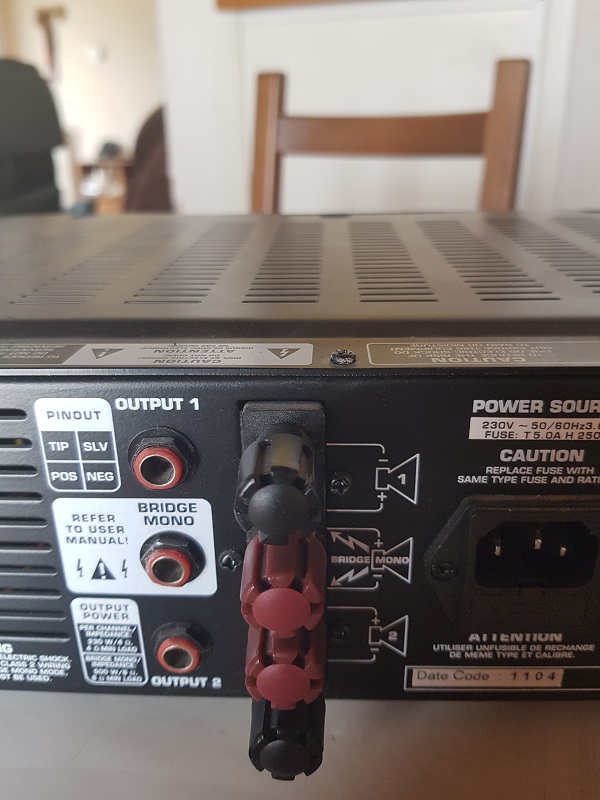 Bornier HP vue de l'extérieur